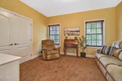 Lovely custom built 4 bedroom/3 bath home on a quiet Cul-de-sac - photo 39