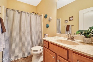 Lovely custom built 4 bedroom/3 bath home on a quiet Cul-de-sac - photo 41