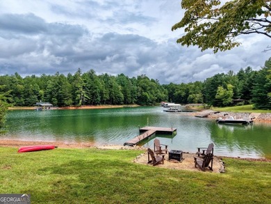 (private lake, pond, creek) Home For Sale in Blairsville Georgia