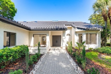Lake Home For Sale in Boynton Beach, Florida