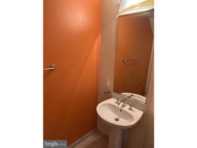 Come experience modern living combined with amazing convenience - photo 8