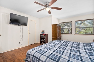 Motivated seller! Enjoy the peace and tranquility of Hidden - photo 13