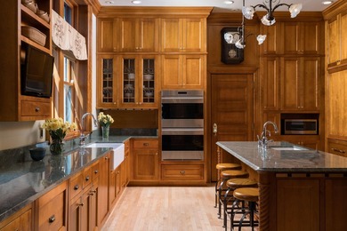 One of the city's most distinguished residences, the Samuel - photo 19