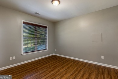 Welcome to this spacious 6-bedroom, 5-bathroom home offering the - photo 21