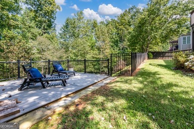 Welcome to this spacious 6-bedroom, 5-bathroom home offering the - photo 24