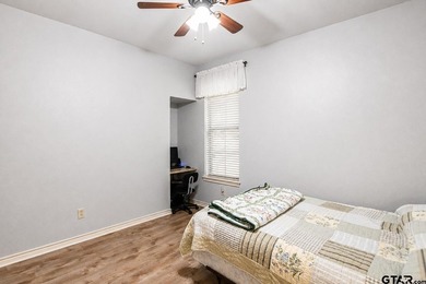 Welcome to this beautiful 3-bedroom, 2-bath home offering 1,980 - photo 26