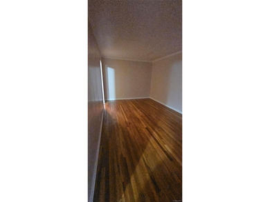 A distinguished two-family residence in Canarsie - offering - photo 2