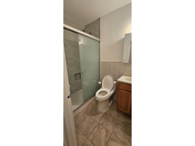 A distinguished two-family residence in Canarsie - offering - photo 3