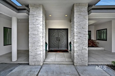 One-of-a-kind foothills home with RV garage. Spectacular view of - photo 6