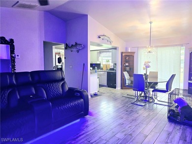Welcome Home | Bienvenido a Su Casa ? NO FLOOD INSURANCE - photo 2