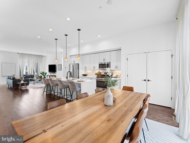Move-In Ready Corner Townhome at North Bank priced to sell!! - - photo 11