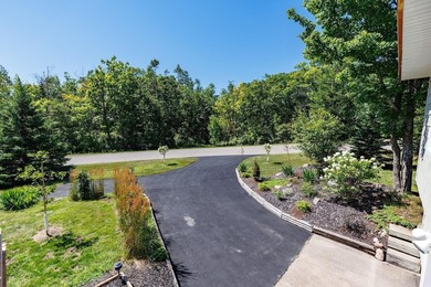 This charming 3-bedroom, 2-bath ranch has been thoughtfully - photo 11