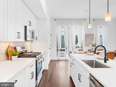 Move-In Ready Corner Townhome at North Bank priced to sell!! - - photo 16