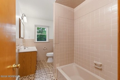 Truly unique property that must be seen in person to appreciate - photo 17