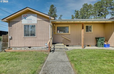 CHANCE TO OWN TASTEFULLY REMODELED 4 Bed/2 Bath HOME W/GRANITE - photo 21