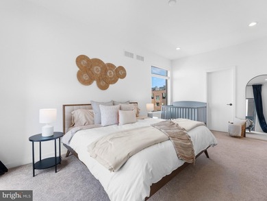 Move-In Ready Corner Townhome at North Bank priced to sell!! - - photo 21