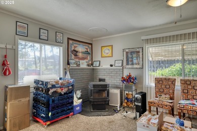 CHANCE TO OWN TASTEFULLY REMODELED 4 Bed/2 Bath HOME W/GRANITE - photo 22