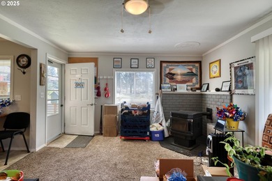 CHANCE TO OWN TASTEFULLY REMODELED 4 Bed/2 Bath HOME W/GRANITE - photo 25