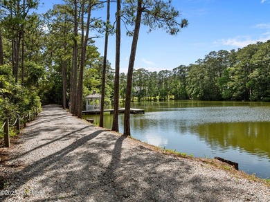 WATER ACCESS COMMUNITY! Tucked away in the quiet and desirable - photo 8