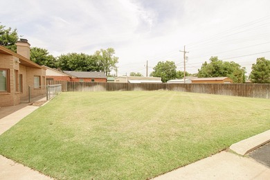 Welcome to 2606 Newcomb Street, built by Allen Teinert, a - photo 46
