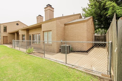 Welcome to 2606 Newcomb Street, built by Allen Teinert, a - photo 47