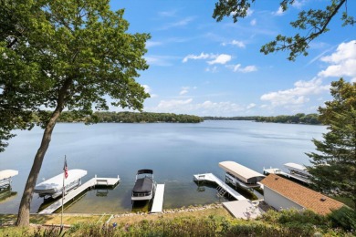 Lake Keesus  Home For Sale in Hartland Wisconsin