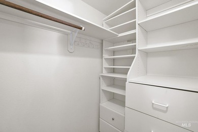 Welcome home to this inviting 3-bedroom, 2-bath manufactured - photo 10