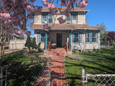 Welcome to this well maintained 5-bedroom, 2-bathroom home in - photo 3