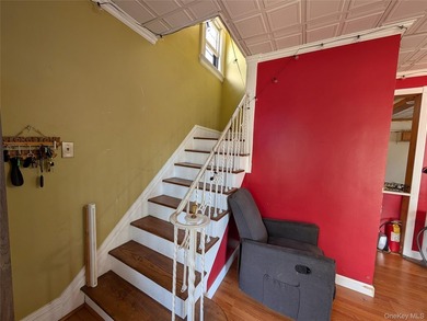 Welcome to this well maintained 5-bedroom, 2-bathroom home in - photo 6