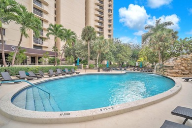 Lake Mangonia Condo For Sale in West Palm Beach Florida