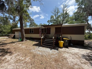 Lake Home For Sale in Sebring, Florida