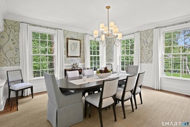 Meticulously maintained and move-in ready, 2 Half Mile Common - photo 6