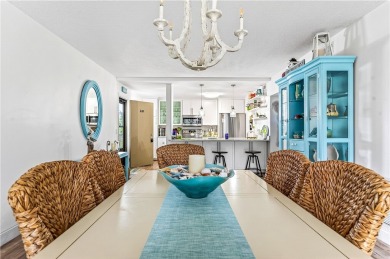 Lake Condo For Sale in Vero Beach, Florida