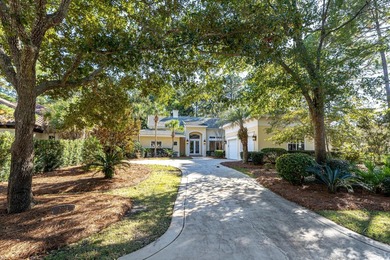 Experience refined coastal living in Sandestin's exclusive Burnt - photo 2