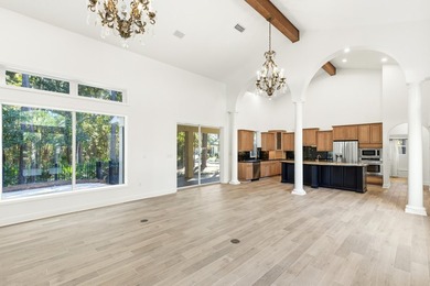 Experience refined coastal living in Sandestin's exclusive Burnt - photo 5