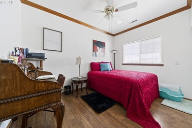 Welcome home to this well-maintained property located at the end - photo 17