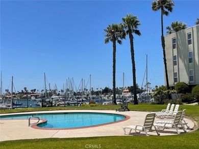 Stunning Fully Renovated Waterfront Condo with Marina Views - photo 20