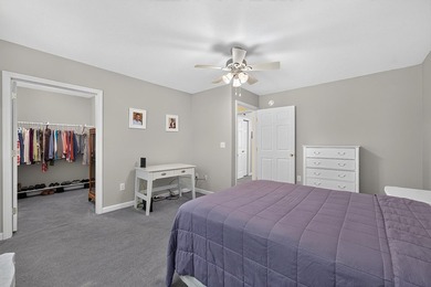 Quality-built and low maintenance, this charming two-bedroom - photo 23
