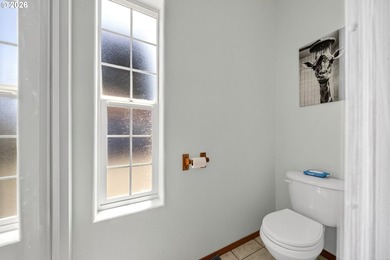 Welcome home to this well-maintained property located at the end - photo 25