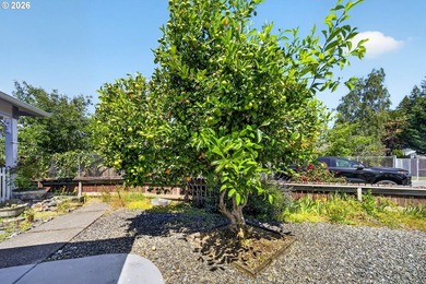 Welcome home to this well-maintained property located at the end - photo 34