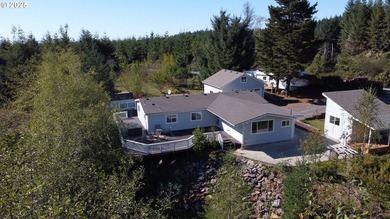 This 1,7817sq. ft. home offers 3 bedrooms and 3 bathrooms with - photo 35