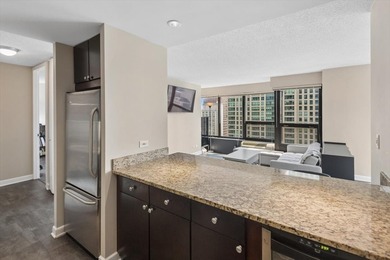 RARELY Available High Floor, SOUTH EAST Corner 2 Bedroom, 1 - photo 4