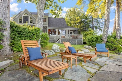 A level lot. A walk-in sandy beach. Over 200 feet of Lake - photo 19