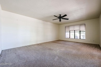 Beautifully updated Alameda Model with an Amazing Lake View. 3 - photo 24