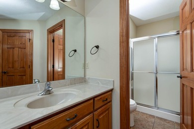 Priced below market value and ready to move into this immaculate - photo 25