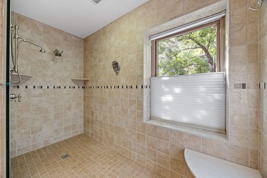 A level lot. A walk-in sandy beach. Over 200 feet of Lake - photo 26