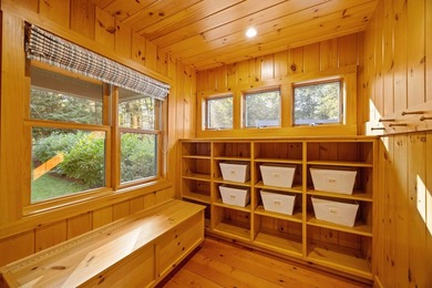 A level lot. A walk-in sandy beach. Over 200 feet of Lake - photo 36