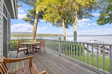 A level lot. A walk-in sandy beach. Over 200 feet of Lake - photo 40