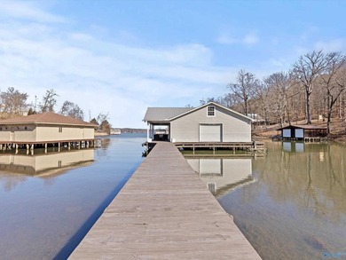 Luxury Waterfront Living! Experience the pinnacle of lakefront - photo 41