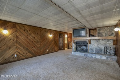 Are you looking for a lakefront home that is priced to allow you - photo 42